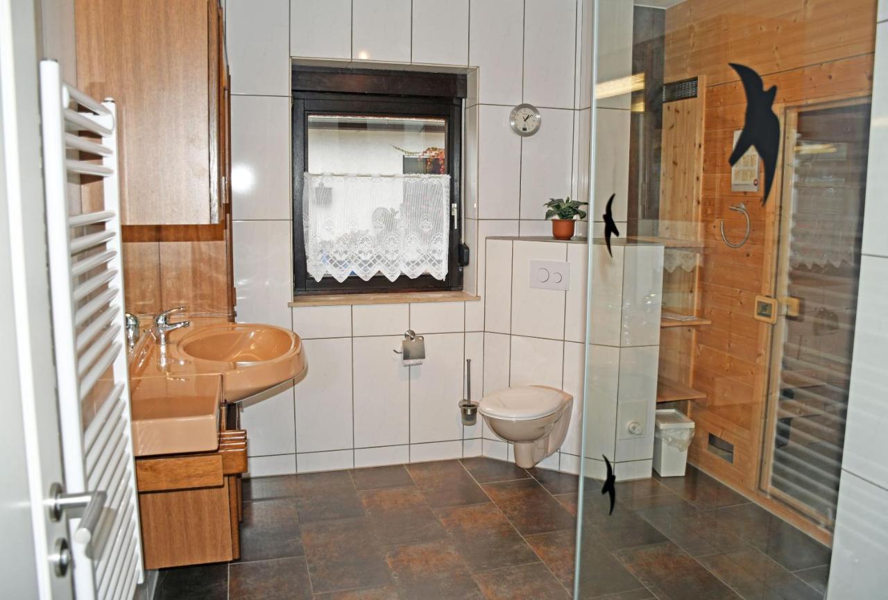 Schoenes Ferienhaus Mit Kamin Und Sauna Im Ostseebad Sellin Dış mekan fotoğraf