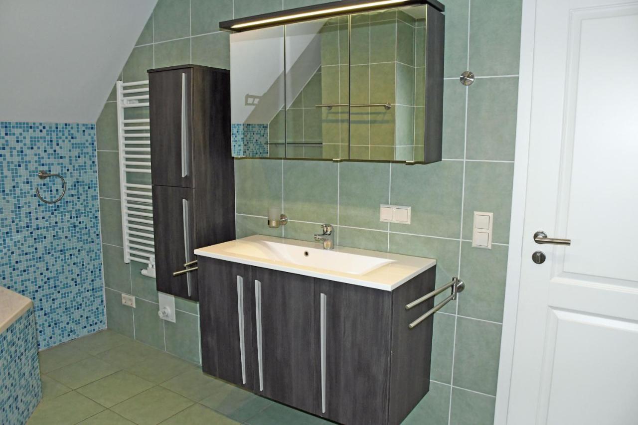 Schoenes Ferienhaus Mit Kamin Und Sauna Im Ostseebad Sellin Dış mekan fotoğraf
